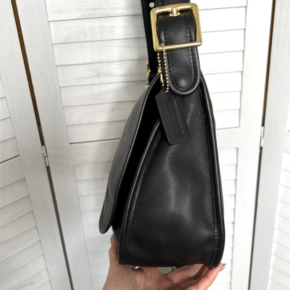 COACH Vintage Black Glove Tan Leather Patricia Legacy Flap bag Retro 90's 9951 - Picture 8 of 15